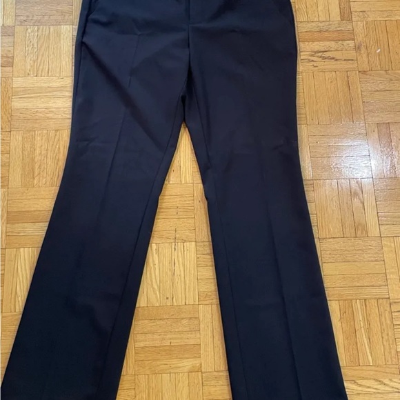 Calvin Klein black dress pants with removable belt. (pockets sewn shut). Size 4 - Picture 6 of 6